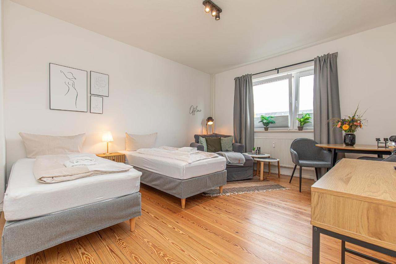 Fewo1846 - Kommood - Zentral Gelegenes Studio-Apartment Mit Balkon Im Hochparterre Фленсбург Экстерьер фото