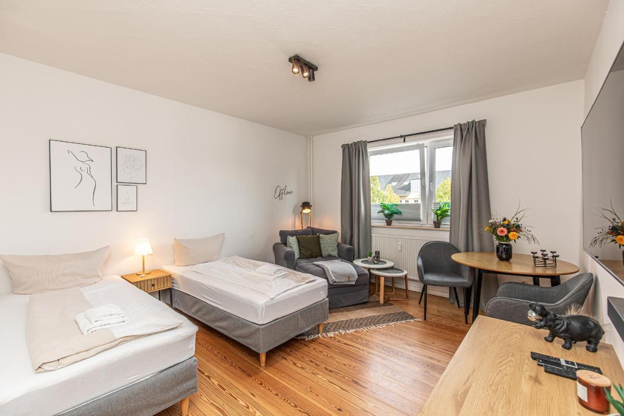 Fewo1846 - Kommood - Zentral Gelegenes Studio-Apartment Mit Balkon Im Hochparterre Фленсбург Экстерьер фото